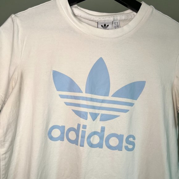 Adidas Women's Logo Graphic T-Shirt- Medium - Picture 3 of 4